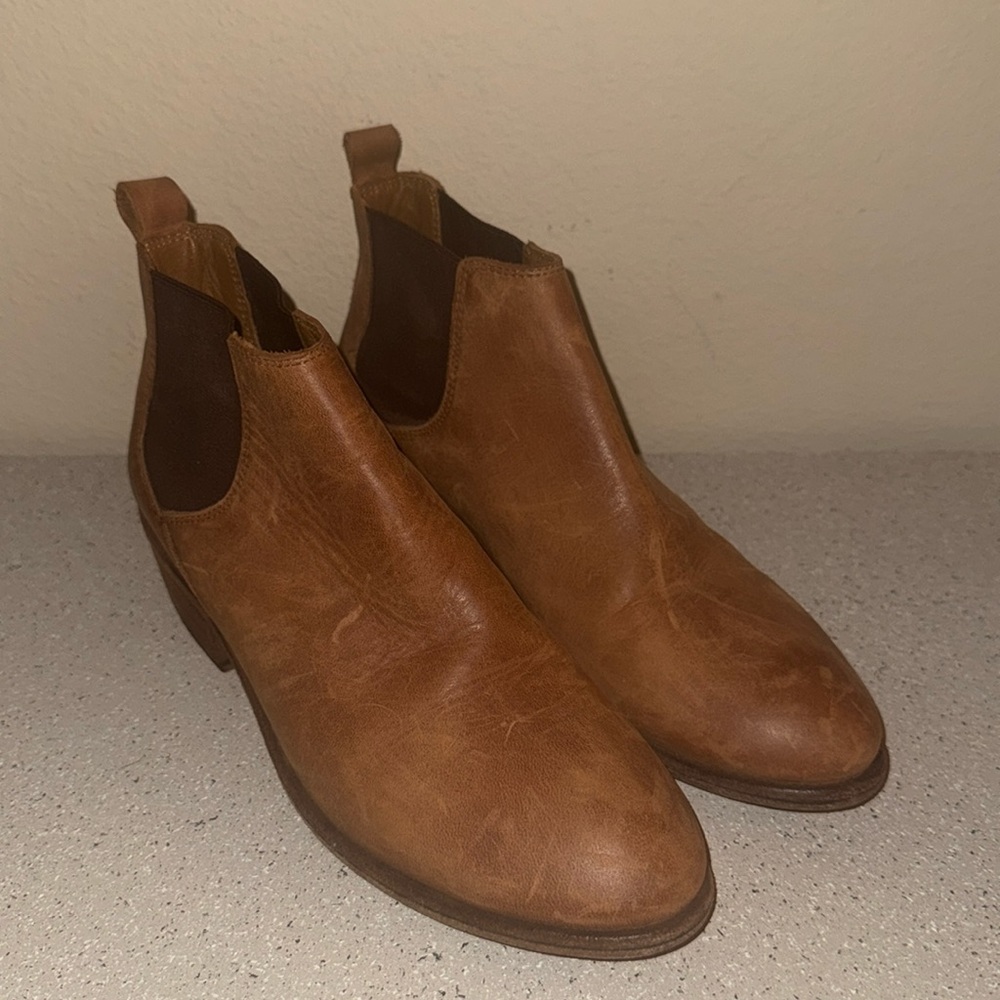 Frye Women’s Chelsea Brown Leather Boots Size 7
